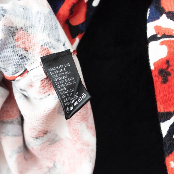 August Silk Colorful Cardigan Size M - Picture 4 of 4